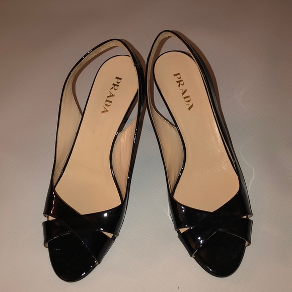prada shoes clearance